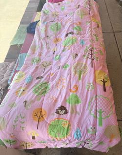 Girls comforter
