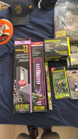 Exo Terra reptile products never been used