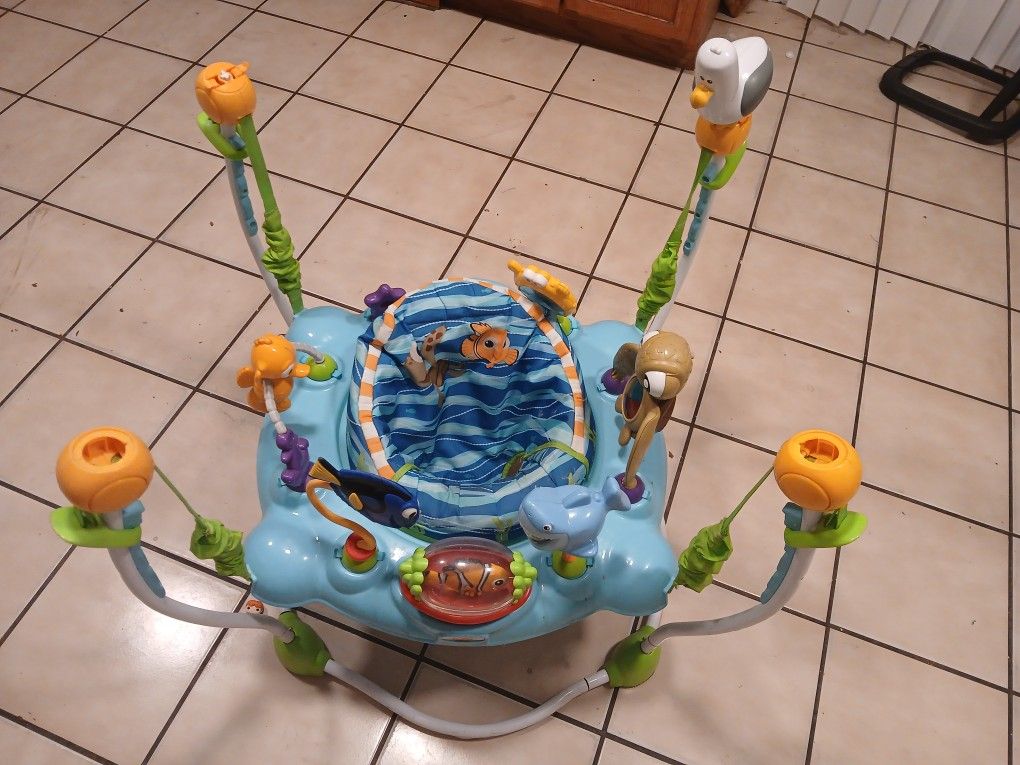 Finding Nemo Baby Bouncer