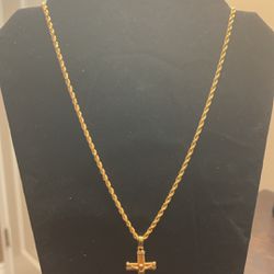 21k Gold Chain With Cross Pendant 