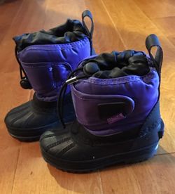 Snow boots 7t purple