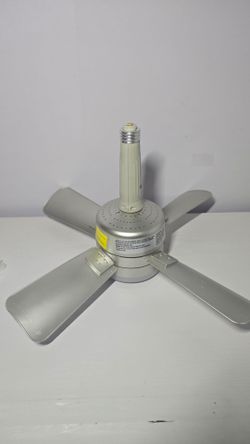 Socket-Mount Ceiling Fan with 4 Blades