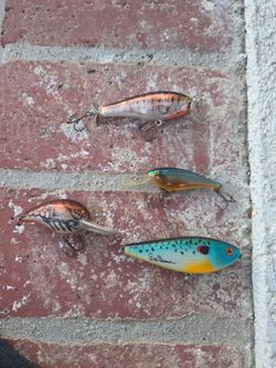 Fishing lures