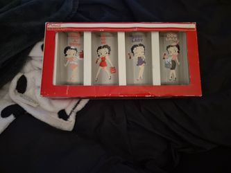 Betty boop glasses