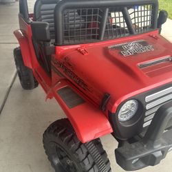 24V Ride On Jeep For Kids. Remote Controlled, 3 Speed, Bluetooth Music, Spring Suspension.
