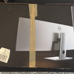 Dell 49 Inch Curved Monitor Like New. U4919DW