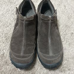 👞 Clarks Privo Women’s Brown Suede Slip-On Comfort Shoes Lightweight