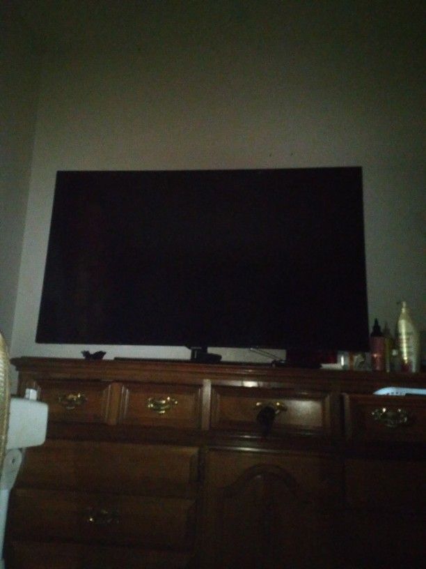 55 Inch Samsung Smart TV