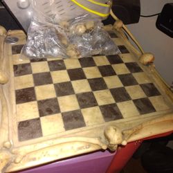 Chess Set Skull.Addams Apple Collection 