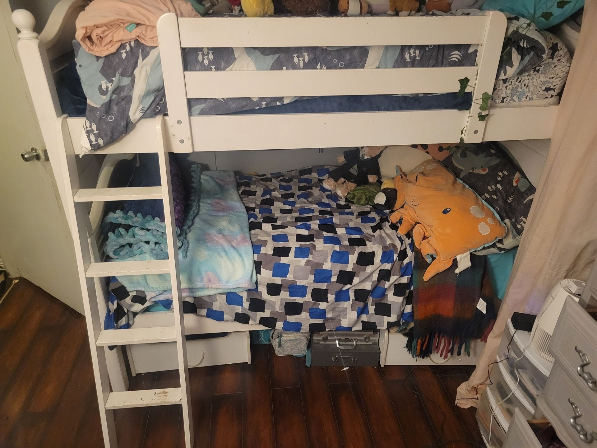 White Twin Bunk Beds