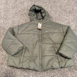 Nike Sportswear Classic Puffer Therma-FT Loose hooded Jacket 