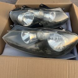 Volkswagen Gti 2010-2014 OEM headlights