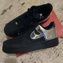 Sz 12 men Air Force 1 brand new in box