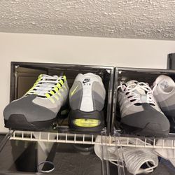 95 Airmax Neon Green And Pink Ones 