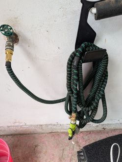 Expandable Garden Hose with Spray Nozzle