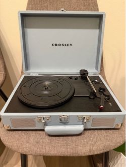 Crosley Cruiser Deluxe Portable Record / VinylPlayer
