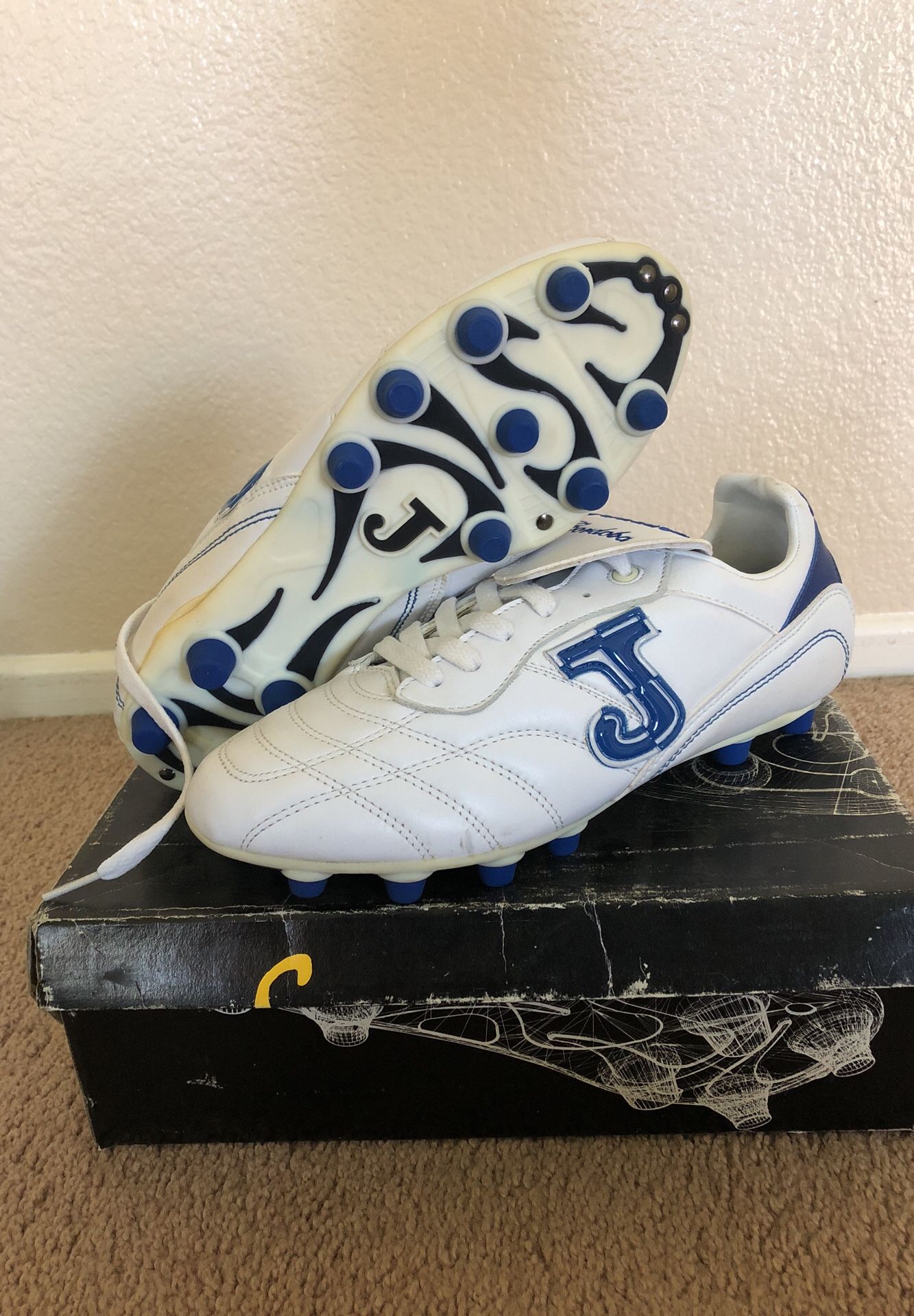 Men’s Soccer Cleats Joma size 7
