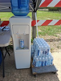 Water dispenser