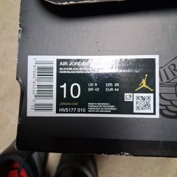 Jordan's 1 MID SE