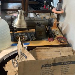 Industrial sewing machine