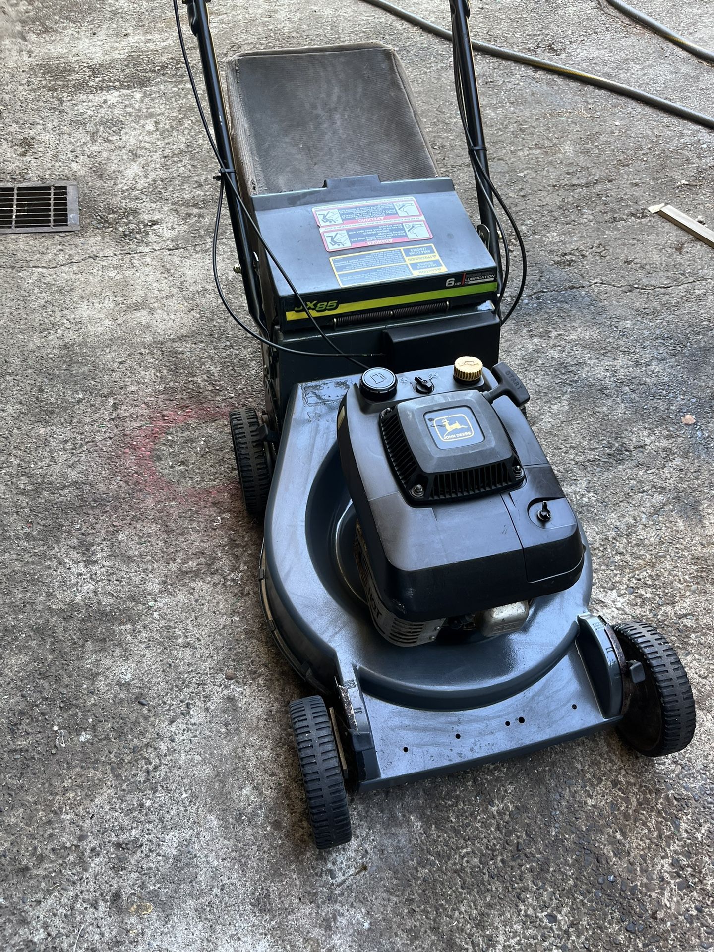 JOHN DEERE LAWNMOWER COMERCIAL