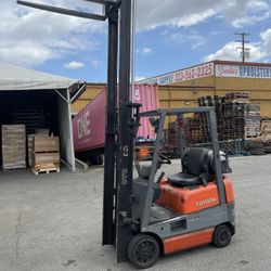 Forklifts 