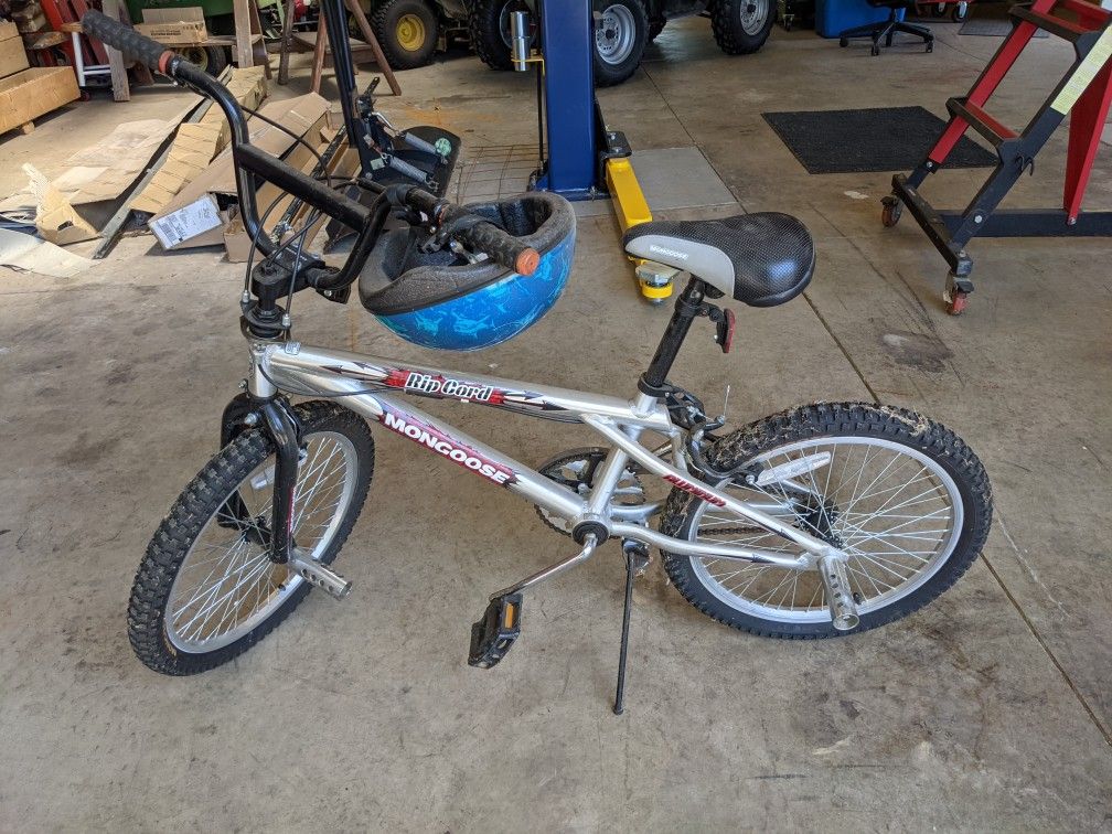 Mongoose Ripcord Kid s Bike for Sale in Hartville OH OfferUp