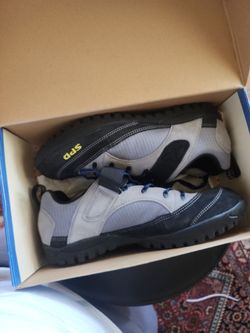 US 12.5 Shimano bike shoes SH-M037 gray