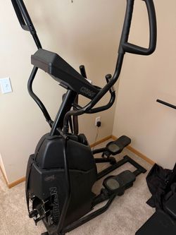 Horizon CSE4.6 Elliptical Trainer