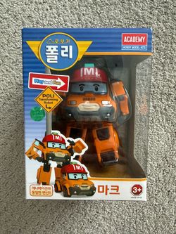 Robocar Poli : Mark Robot Transformer Action Figure