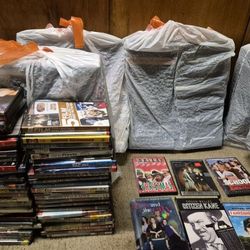 800 Bulk DVD 📀 .... Looking For Trades/barter