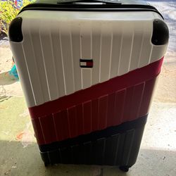 Hilfiger Hardshell suitcase
