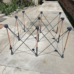 Bora 4x4 Centipede Stand 
