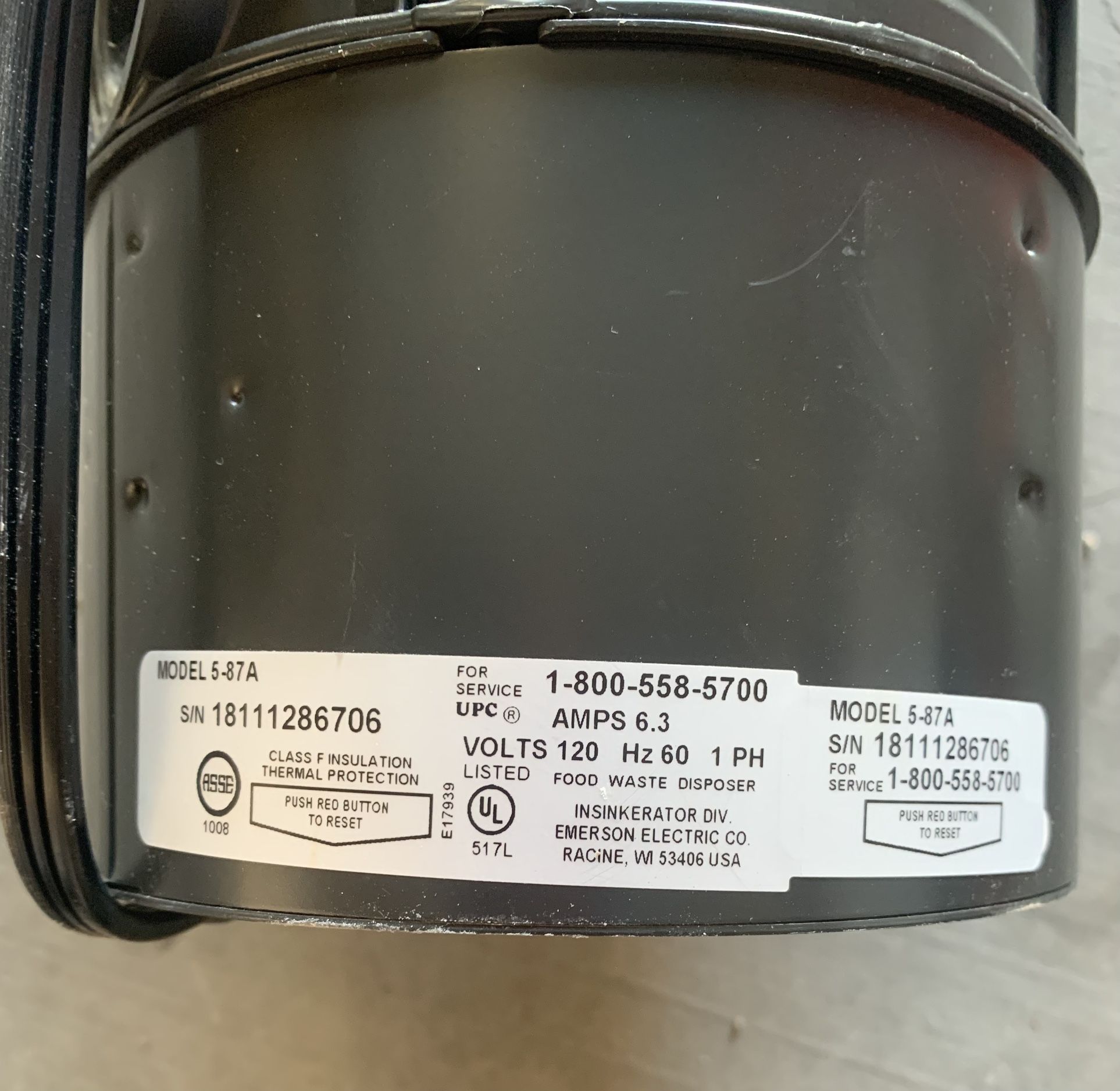 2 garbage disposals Badger 5 model 587a 60 for both for Sale in Las