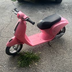 Kids electronics scooter