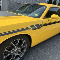 2017 Doge Challenger GT