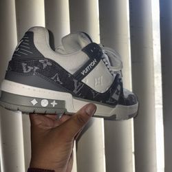 LV Trainers Louis Vuitton