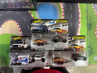 Hot Wheels Premium Car Culture Team Transport Set