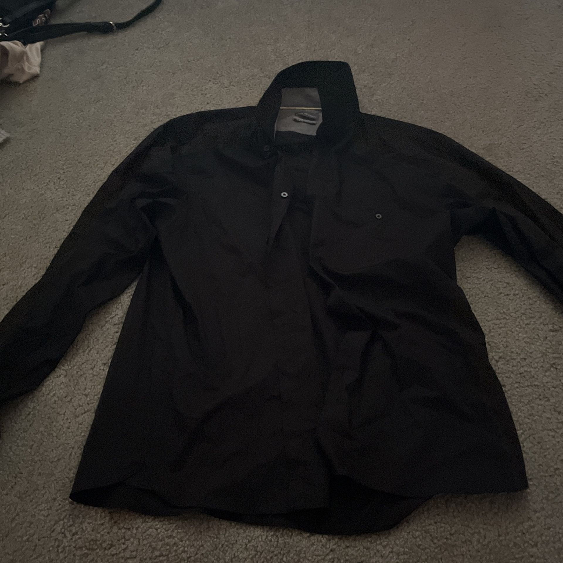 Large black Van Heusen Button Up