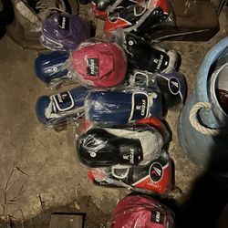 Boxing/Mixed Martial Arts Gloves And Training MITs $30-60