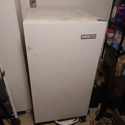Free Working Freezer In Ceres
