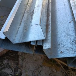 Metal Stakes 8 And 10 Feet 