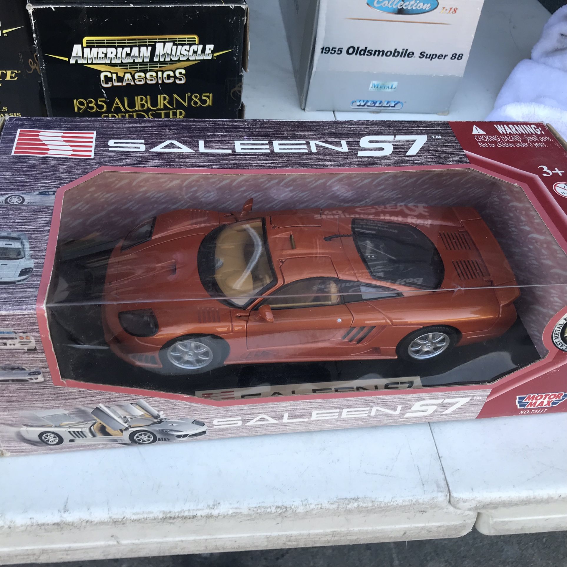 Diecast Saleen S7 1/18 1:18!!! More Cars And Trucks On My Page!!