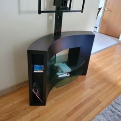 🖥 TV Stand with Mount – Excellent Condition