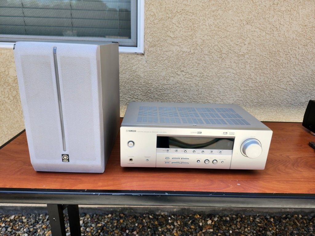 Yamaha Receiver And Matching Subwoofer
