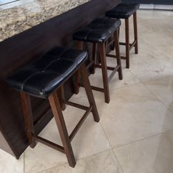 4 Stools, Leather And Wood, Excellent Con