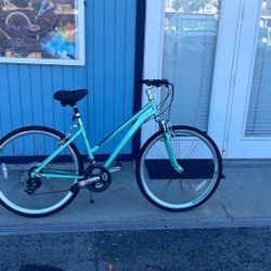 Minty 21 Speed Cross Bike W Front Shock 
