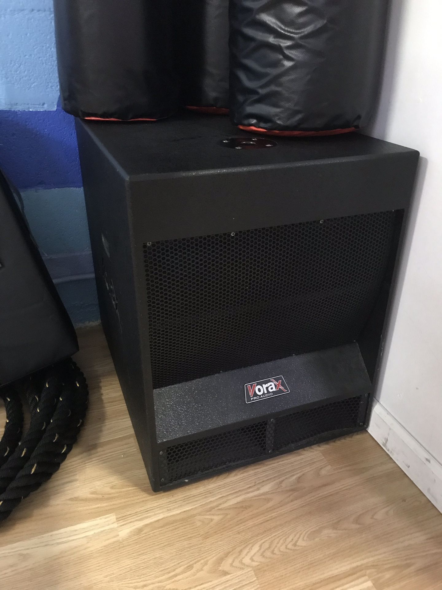 SUBWOOFER “Worax Pro Audio” 300 W RMS 15”