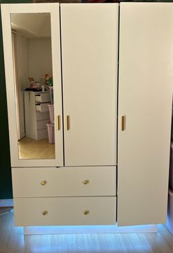 New Large Armoire/Wardrobe