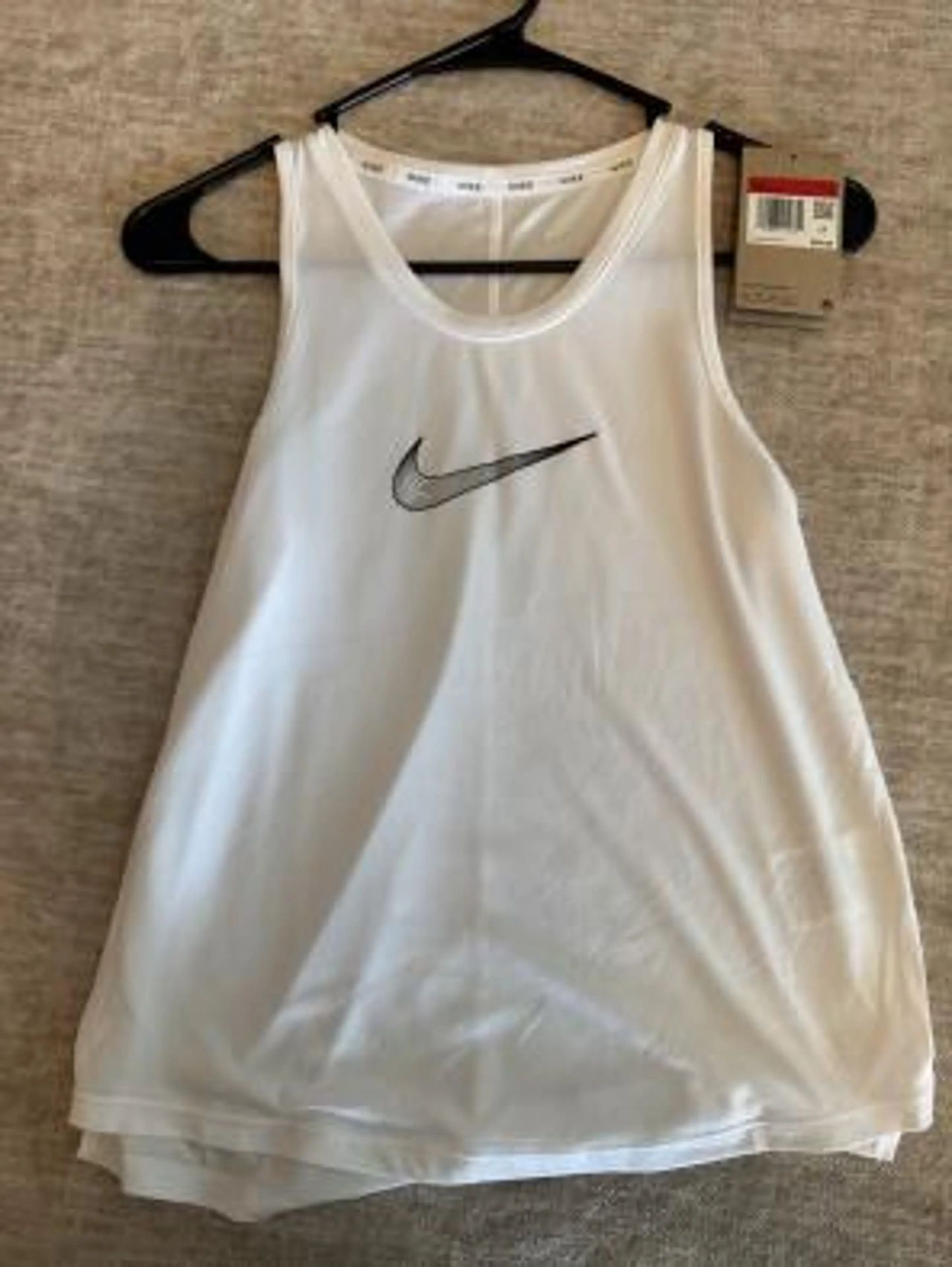 Girl's Nike XL Dri-FIT One Training Tank White and Black 13-15 year olds